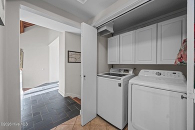 Escape to your own private retreat in the heart of Washington - photo 22