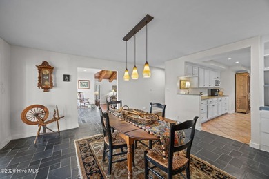 Escape to your own private retreat in the heart of Washington - photo 24