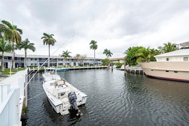 2BD/2BA condo with water view, just a 3-minute walk to the beach - photo 5