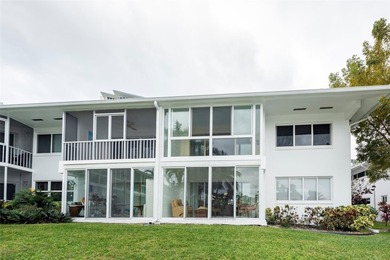2BD/2BA condo with water view, just a 3-minute walk to the beach - photo 10
