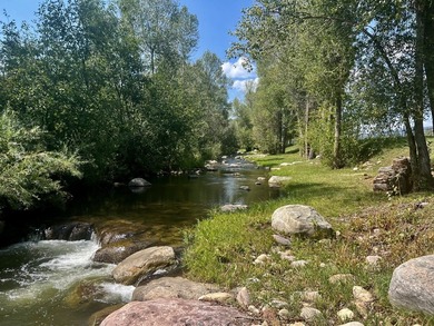 Welcome to *The Florida River Ranch* located directly on the - photo 3