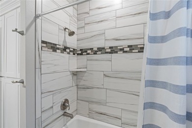 Welcome to 2633 Katie Ct! This beautiful 4-bedroom, 2-bath home - photo 18