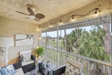 Beautifully updated, move-in-ready 2nd-floor apartment located - photo 27