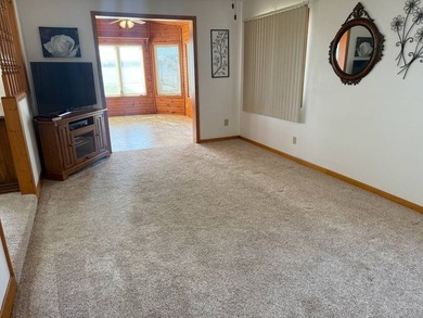 JUST IN TIME FOR SUMMER! Take a look at this well maintained - photo 33
