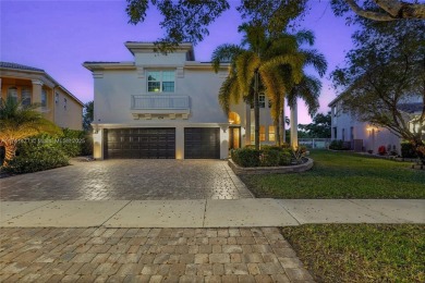 Lake Home Sale Pending in Royal Palm Beach, Florida