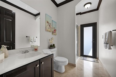 5 BEDROOMS 5 BATHROOMS, LAKE & HEATED POOL & SPA, IMPACT WINDOWS - photo 6