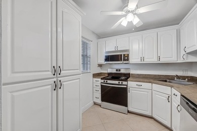 Welcome to this newly renovated, move-in-ready first-floor condo - photo 5