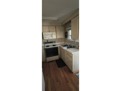 Immediate Occupancy available for this lovely 2bed 2 bath - photo 14