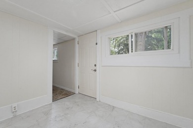 Recently updated 2 bedroom, 1 bathroom, Single Family Home in - photo 3
