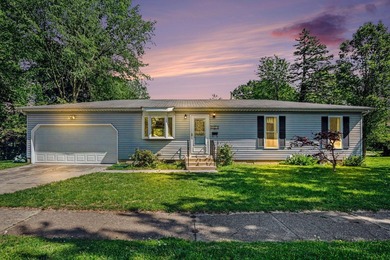Built in 1999 and lovingly maintained by its original owner - photo 26