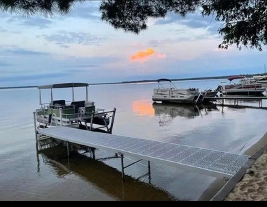 Your Up North LAKEFRONT GETAWAY is waiting! This turn-key - photo 1