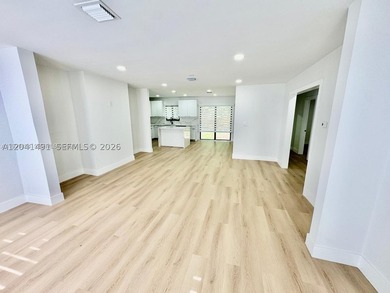 Excellent opportunity for first time home buyers or investors in - photo 4
