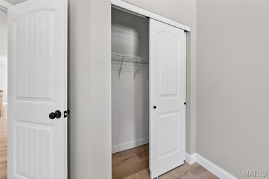 New Construction!! A 1,303 sq. ft. ranch featuring 2 bedrooms, 2 - photo 21