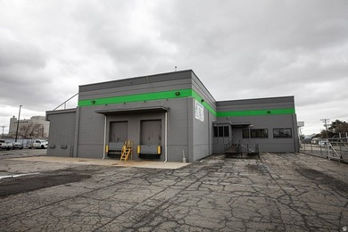 Exceptional opportunity to own a versatile industrial property - photo 4