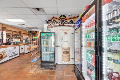 Buy a Bar & Liquor Store in Key West! Dons' Place is the - photo 31