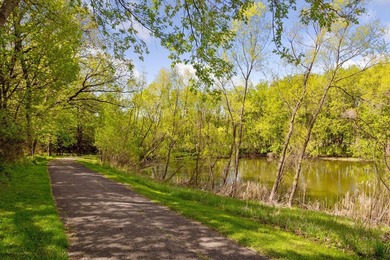 Stunning Crosswinds neighborhood home overlooking a serene pond - photo 40