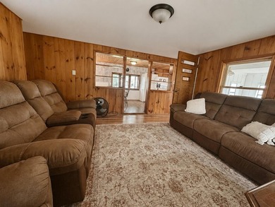 Note: Exterior color is taupe, but due to smoke & haze from the - photo 8