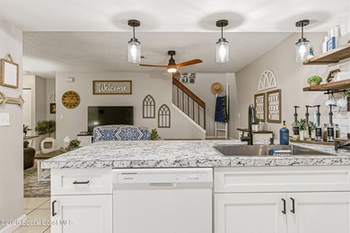 Charming 3BR/2BA townhome located in the desirable Oakwood - photo 13