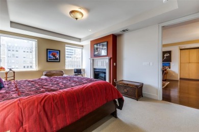 DOWNTOWN LUXURY 14th FLOOR UNIT being 1 of only 3 with this