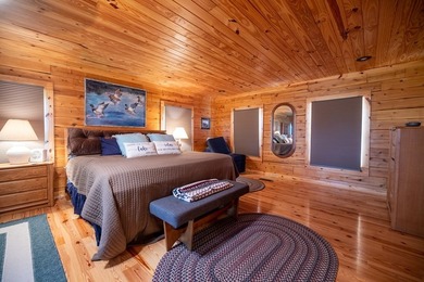 Nestled on the widest, most breathtaking expanse of Lake - photo 17