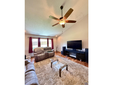Price improved on this Stunning Lake Ridge Estates home situated - photo 17