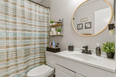 Charming 3BR/2BA townhome located in the desirable Oakwood - photo 19