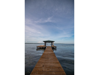 Nestled on the widest, most breathtaking expanse of Lake - photo 30