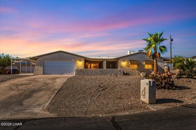 Just remodeled and move-in ready! This beautifully updated pool - photo 2