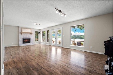 Great price for waterfront property! Main Channel. Enjoy - photo 12