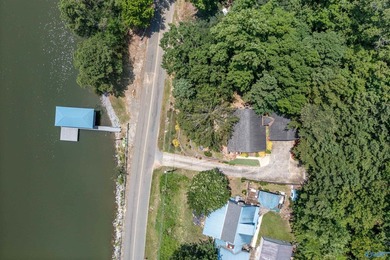 Great price for waterfront property! Main Channel. Enjoy - photo 33