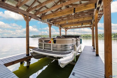 Great price for waterfront property! Main Channel. Enjoy - photo 34