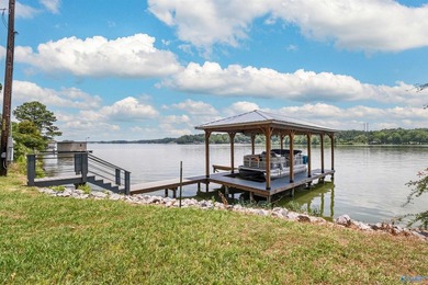 Great price for waterfront property! Main Channel. Enjoy - photo 36
