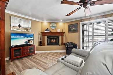 Perfectly positioned on a desirable corner lot, this beautifully - photo 7