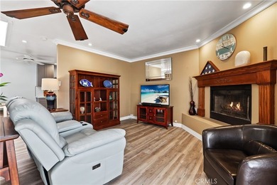 Perfectly positioned on a desirable corner lot, this beautifully - photo 9