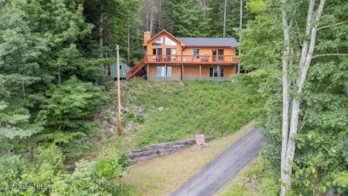 Great Sacandaga Lake Home For Sale in Day New York