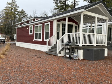 Sebago Lake Home For Sale in Casco Maine