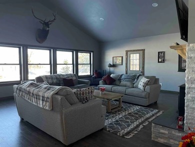 MODERN NEW HOME in an upscale development. This 1893 sq. foot - photo 4