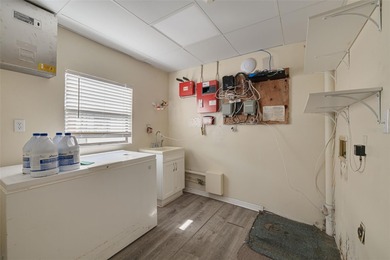 Amazing and rare opportunity in downtown Dunedin.   Located in - photo 16