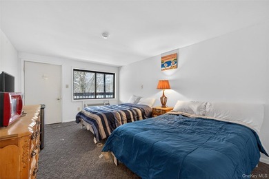 Turnkey waterfront motel investment in a prime Delaware River - photo 16