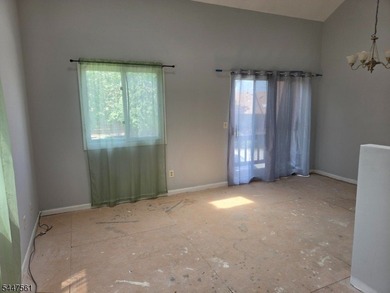 Welcome to Great Gorge Village! This spacious, partially - photo 5