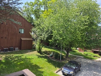 Welcome to Great Gorge Village! This spacious, partially - photo 10