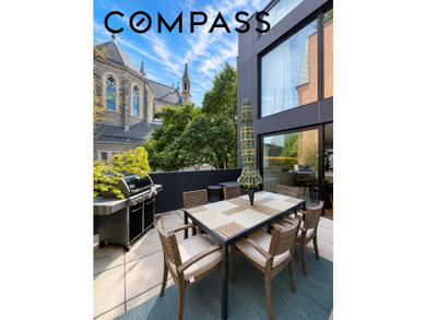 Are you looking for classic townhouse character combined with - photo 3