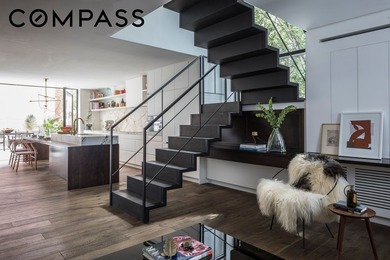 Are you looking for classic townhouse character combined with - photo 5