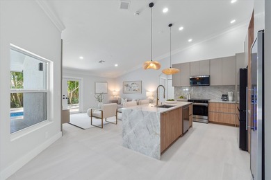 Located in the highly coveted subdivision of Boca Villas, this - photo 7