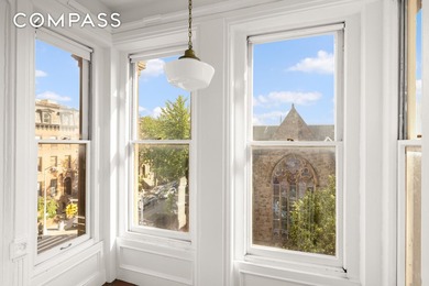 Built in 1881 by Thomas Fagan and acclaimed architect Robert - photo 9
