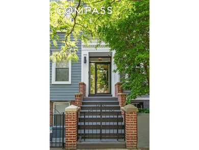 30 Bergen Street sits at the nexus of the ever-popular Cobble - photo 2