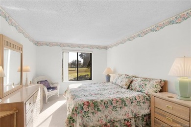 Second Floor 1/1.5 Condo with golf course views in Miles Grant - photo 15