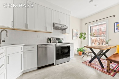 30 Bergen Street sits at the nexus of the ever-popular Cobble - photo 7