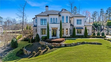 Exquisitely appointed home located in Milton's most sought-after - photo 1
