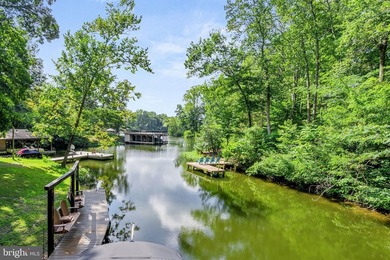 ** INCREDIBLE NEW PRICE ** WATERFRONT GET-AWAY ** EXCLUSIVE - photo 3